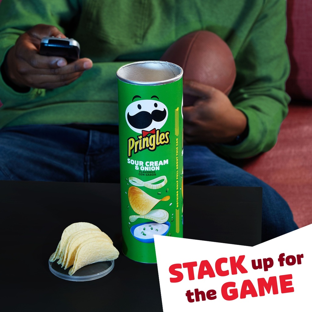 Pringles Potato Crisps Chips, Lunch Snacks, Sour Cream and Onion, 5.5oz Can